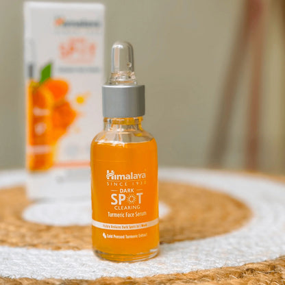 Himalaya Dark Spot Clearing Turmeric Face Serum 10% Glycolic Acid 30ml