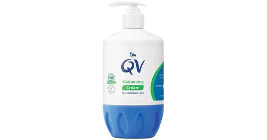 CuredPharmacy QV Soothing Moisturiser Cream 500g jar showing smooth, creamy moisturizer ideal for sensitive skin hydration.